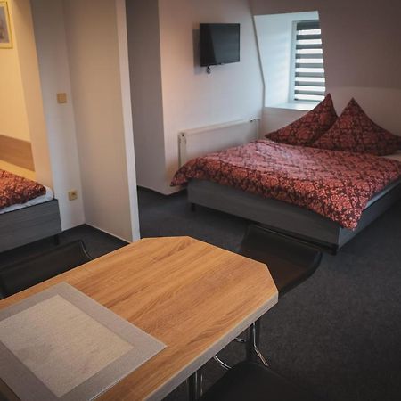 Hotel Apartment Faraon Rumburk Kültér fotó